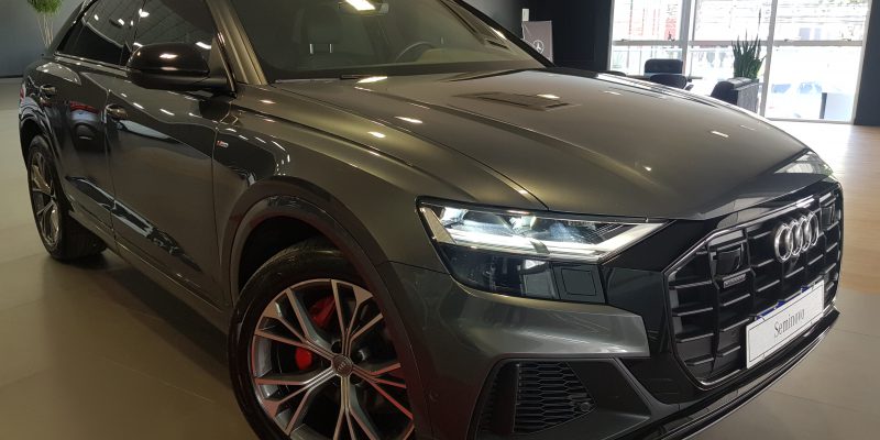 AUDI Q8 Performance Black 2019/2019