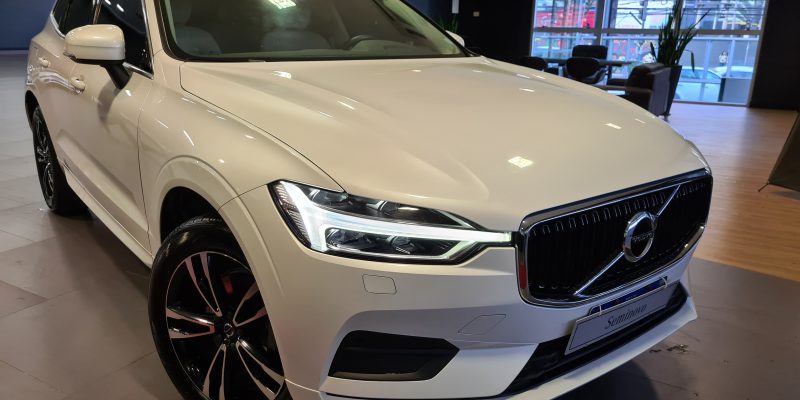 Volvo XC60 T5 Momentum 2018/2019