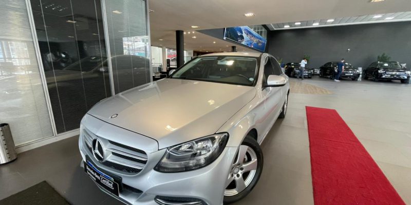 Mercedes-Benz C 180 1.6 Turbo 2015
